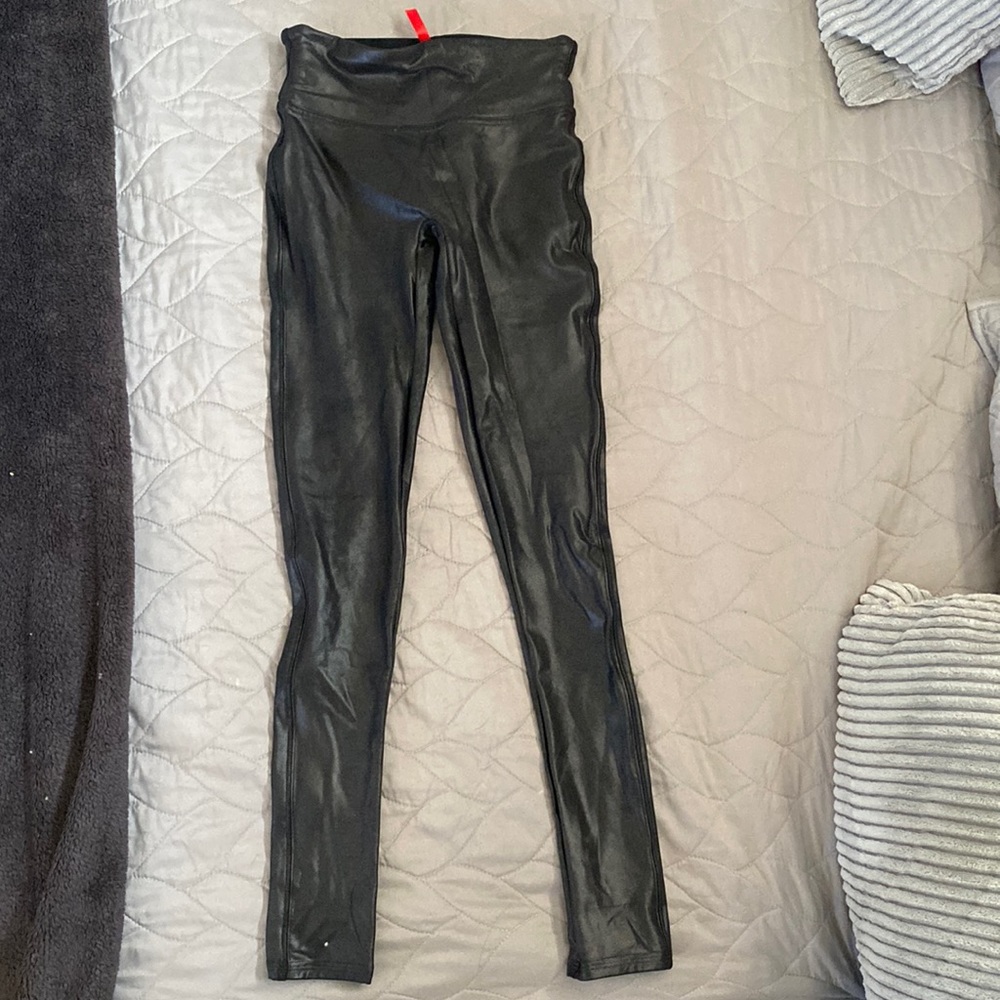 Spanx faux leather leggings XSP